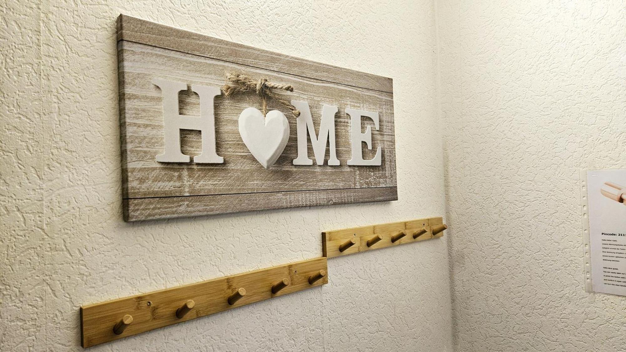 80Qm Monteuroase In Melsungen - Schwarzenberg Mwst Ausweisbar Apartman Kültér fotó